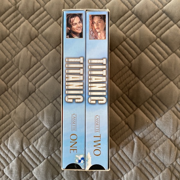 Titanic 2 tape set - VHS - Picture 2 of 4